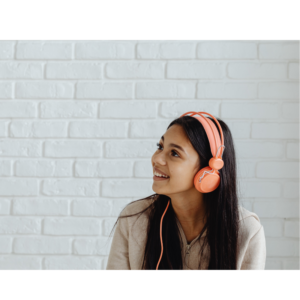 Image of a teen with headphones